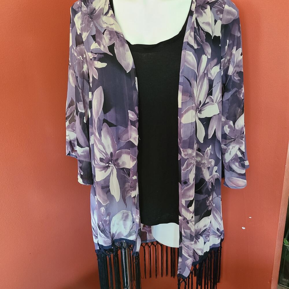 Honey Punch Sheer Kimono with Fringe Size Medium